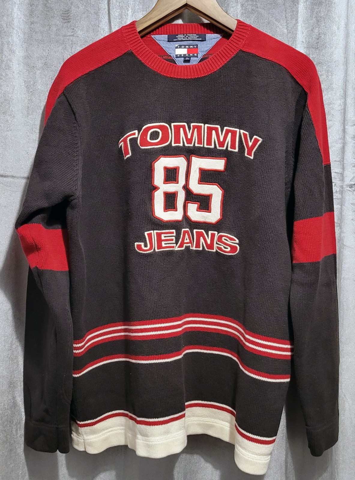 's Sweater ~ Tommy Jeans 85 ~ Size Large 100% Cotton