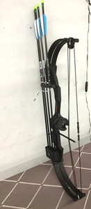 Kid's BEAR ARCHERY BRAVE COMPOUND BOW SET
