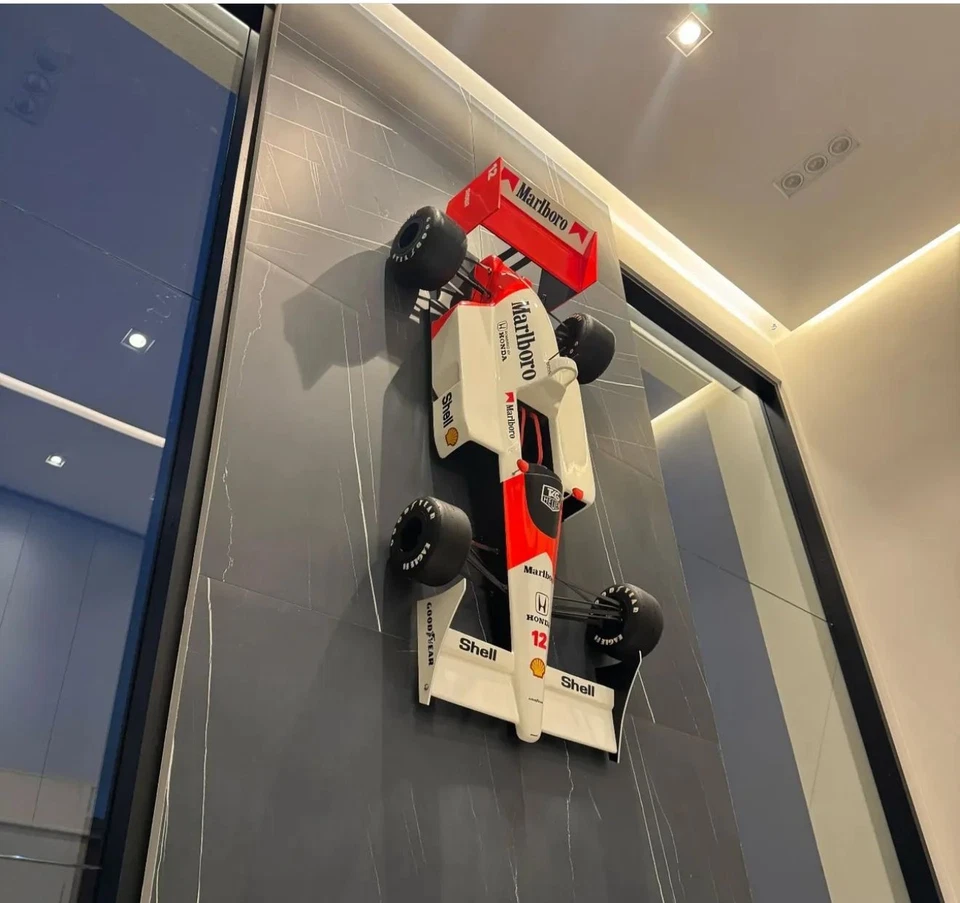 McLaren MP4/4 Ayrton SENNA 1988 Scale 1:2 New (Located In Brazil) F1 Sculpture - Image 4 of 4