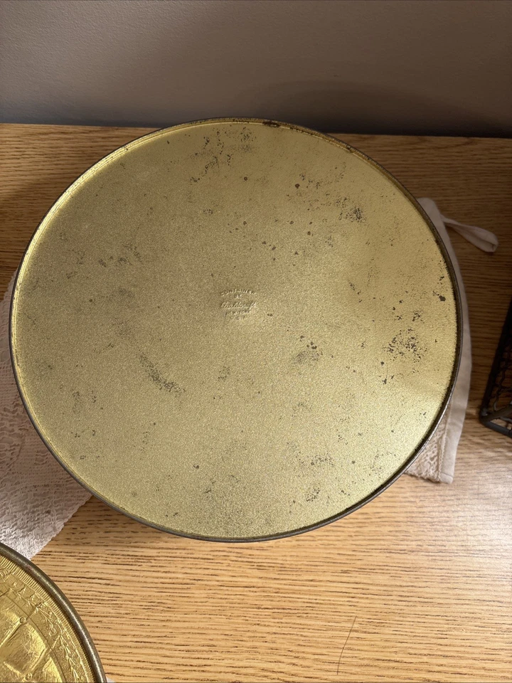 Pastel de frutas vintage de metal dorado en relieve Country Inn Guildcraft vacío 10" x 3,5 Foto 2 de 4