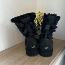 UGG Bailey Bow Black Boots Sheepskin 6.5