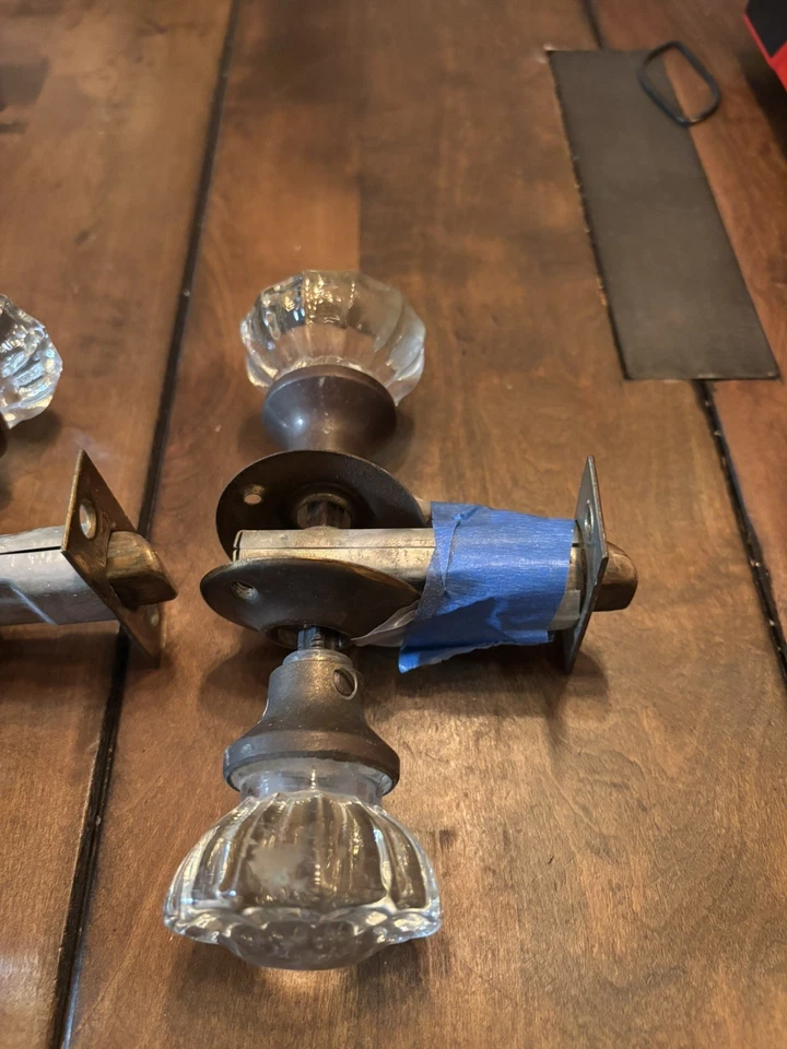 Antiguo Lote De Colección 12 Puntos Cristal Vidrio Latón Perilla Puerta Plomo Salvamento 24 Perillas Foto 4 de 4