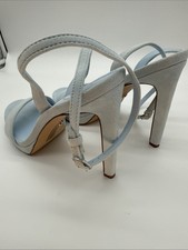 Zapatos De Tacón Azul Mezclilla, 50% De Descuento - KARUKA | El Yerro Menú