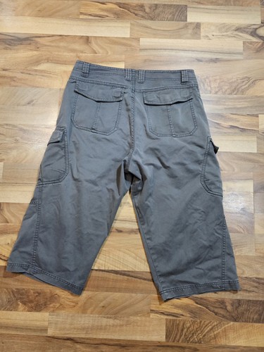 REI Co-op Long Cargo Shorts Men’s 34 Gray Outdoor Utility Hiking Clamdiggers - Picture 8 of 8