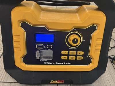 Everstart Maxx Jump Starter 1200-amp Power Station w/ 120 Psi Air Compressor