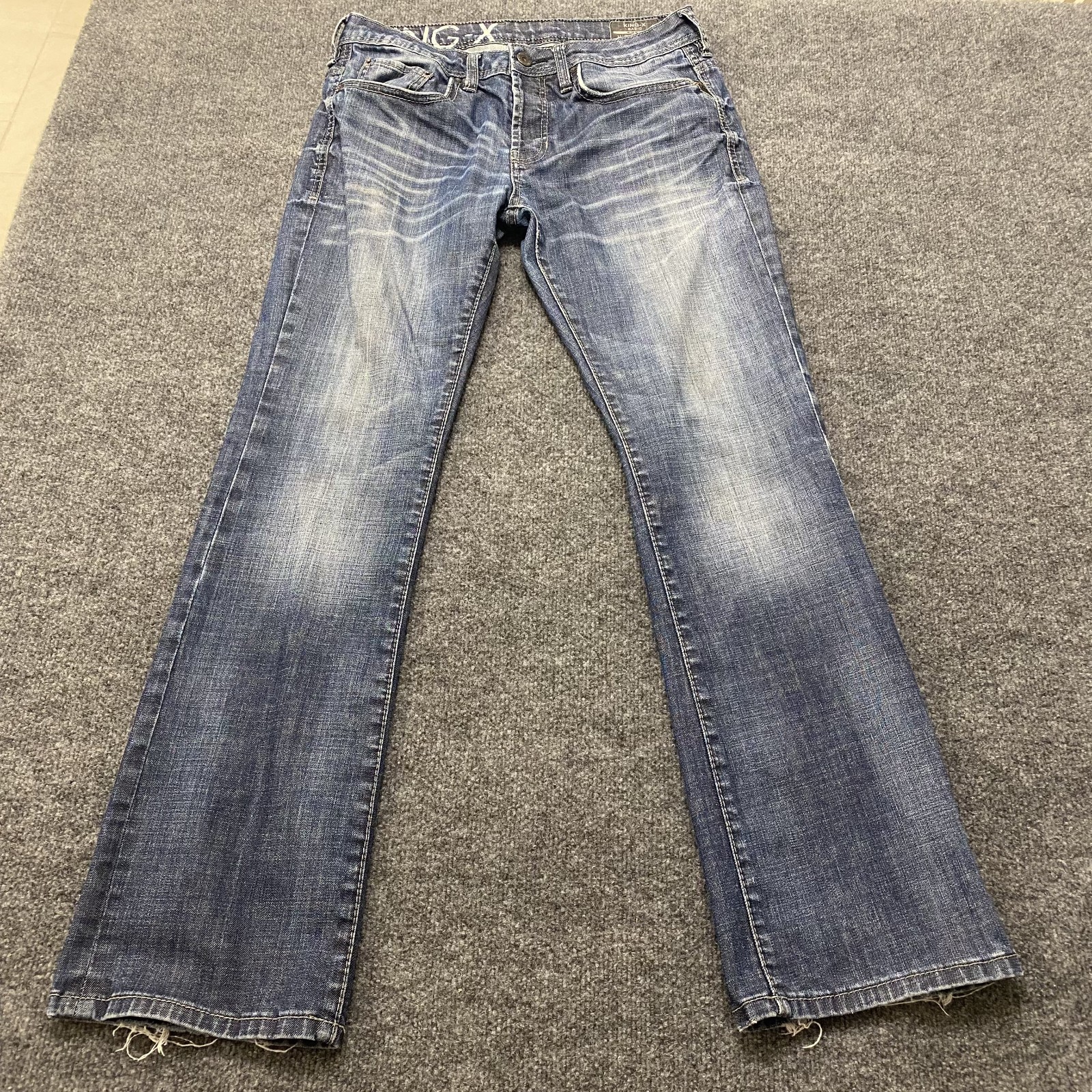 S 32x32 Faded Whiskered