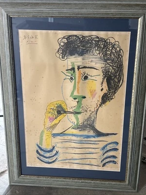 Pablo PICASSO : Homme à la marinière et à la cigarette - Lithographie signée - Photo 1/4