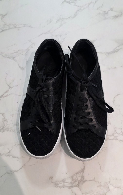 Bottega Veneta Black Woven Fabric and Leather Low Top Sneakers Sz 34.5