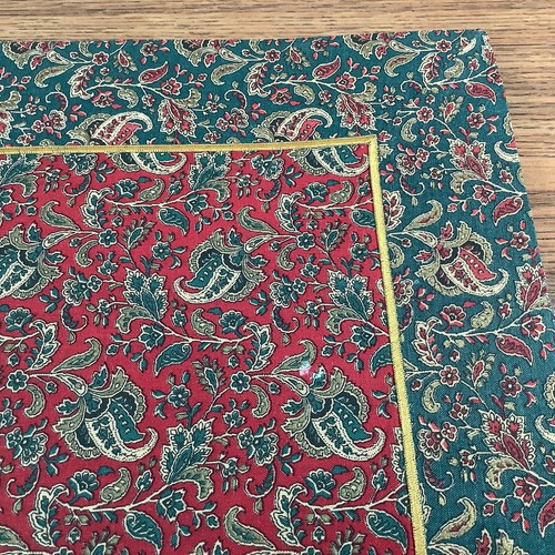 Holiday Paisley Cloth Red Green Matching 4 (17X12) Placemats & 4 (16X19) Napkins - Picture 8 of 15