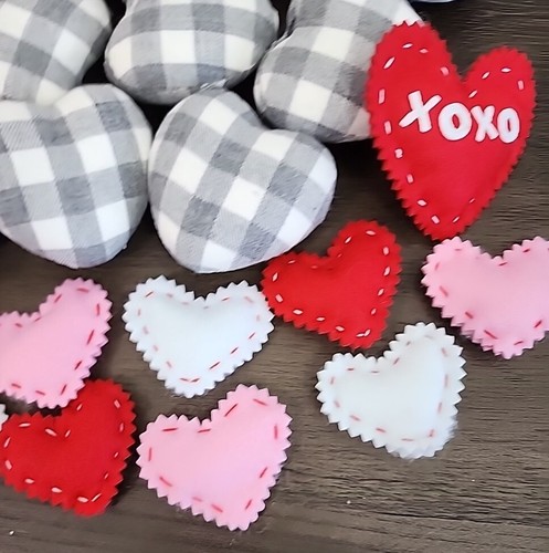 Valentines Day Pink Red Gray White Plaid Check Hearts Bowl Vase Filler 31 Pc NEW - Picture 7 of 10