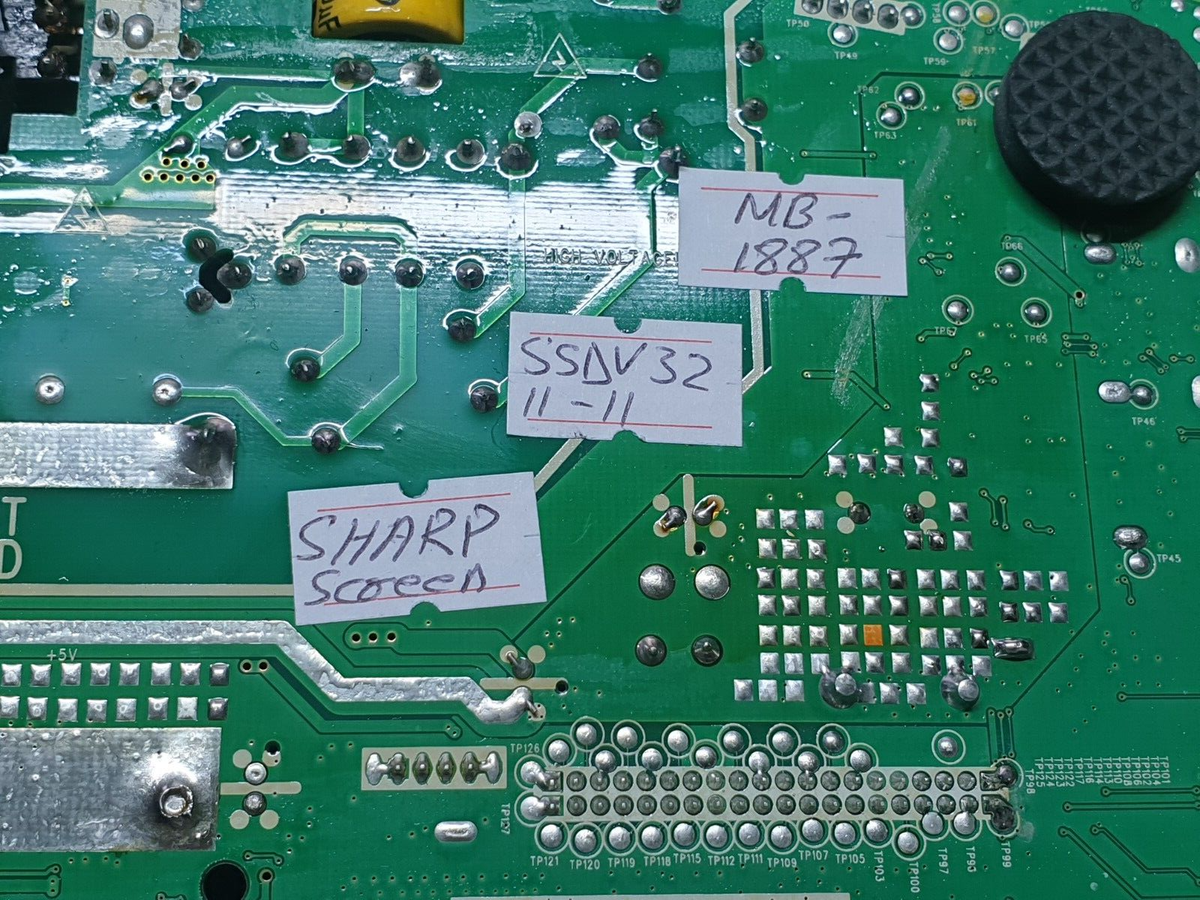 MOTHERBOARD TV SCHNEIDER LED32-SC410K CV3663BH-Q32 TFT219490 BJM1-132162-2T2G EUR 42,78 - FR