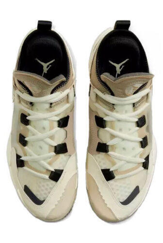 Баскетбольные кроссовки Nike Jordan Zer0.5 Coco Milk/Black Khaki DC3637 102