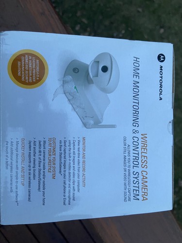 Motorola HMWL-1010 Home Monitoring & Control System Wireless Camera NEW Sealed - Picture 2 of 4