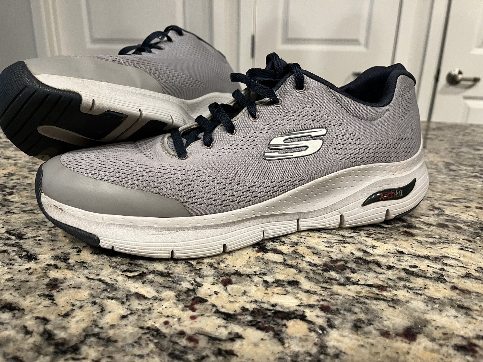 Men's Skechers "Arch Fit" comfort knit mesh shoes (23… Gem