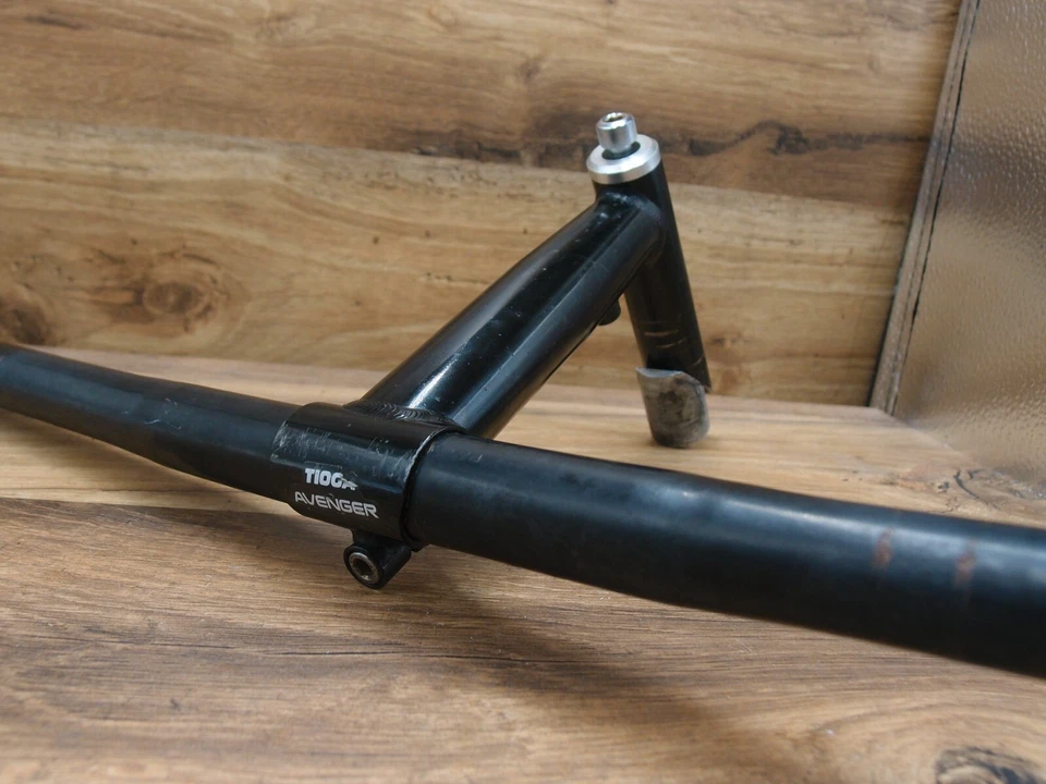 Vástago de pluma MTB Tioga Avenger Prestige oversize 25,4 mm + manillar plano de acero Foto 2 de 4