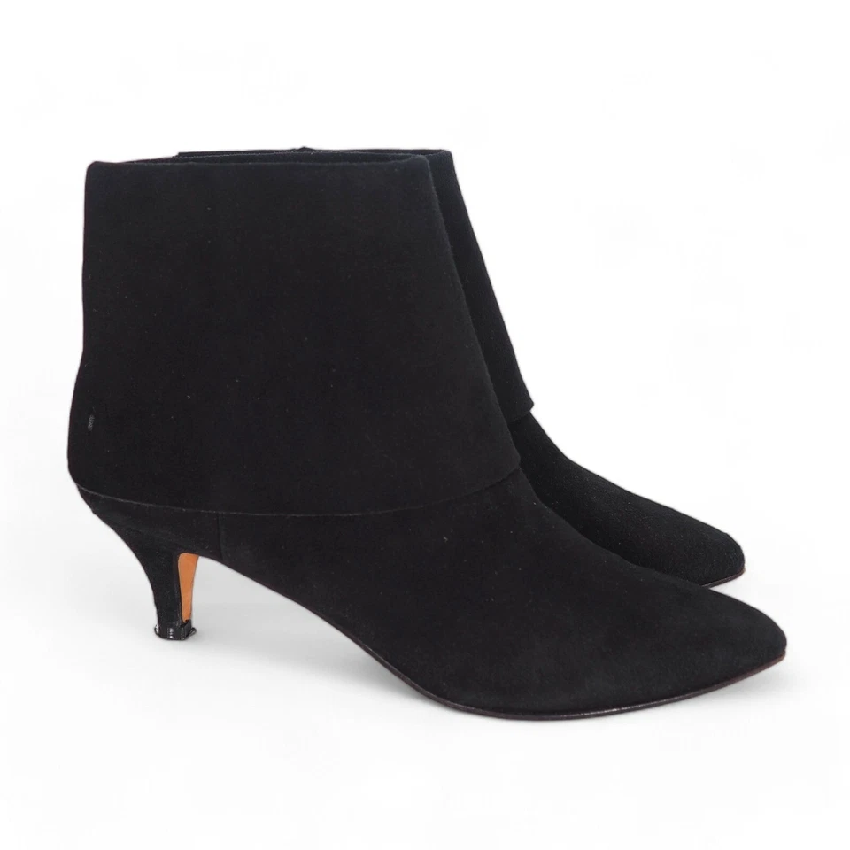 Butter Shoes Suede Kitten Heel Booties Black Suede Women's 7.5 - Image 4 of 4
