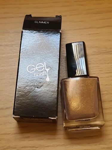 Avon nail enamel, gel finish in glimmer (gold) - Picture 2 of 3