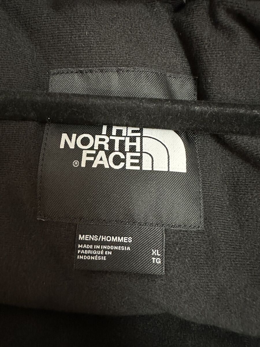 370 The North Face Men's Newington Waterproof Down Jacket 370 The North Face Men's Newington Waterproof Down Jacket
