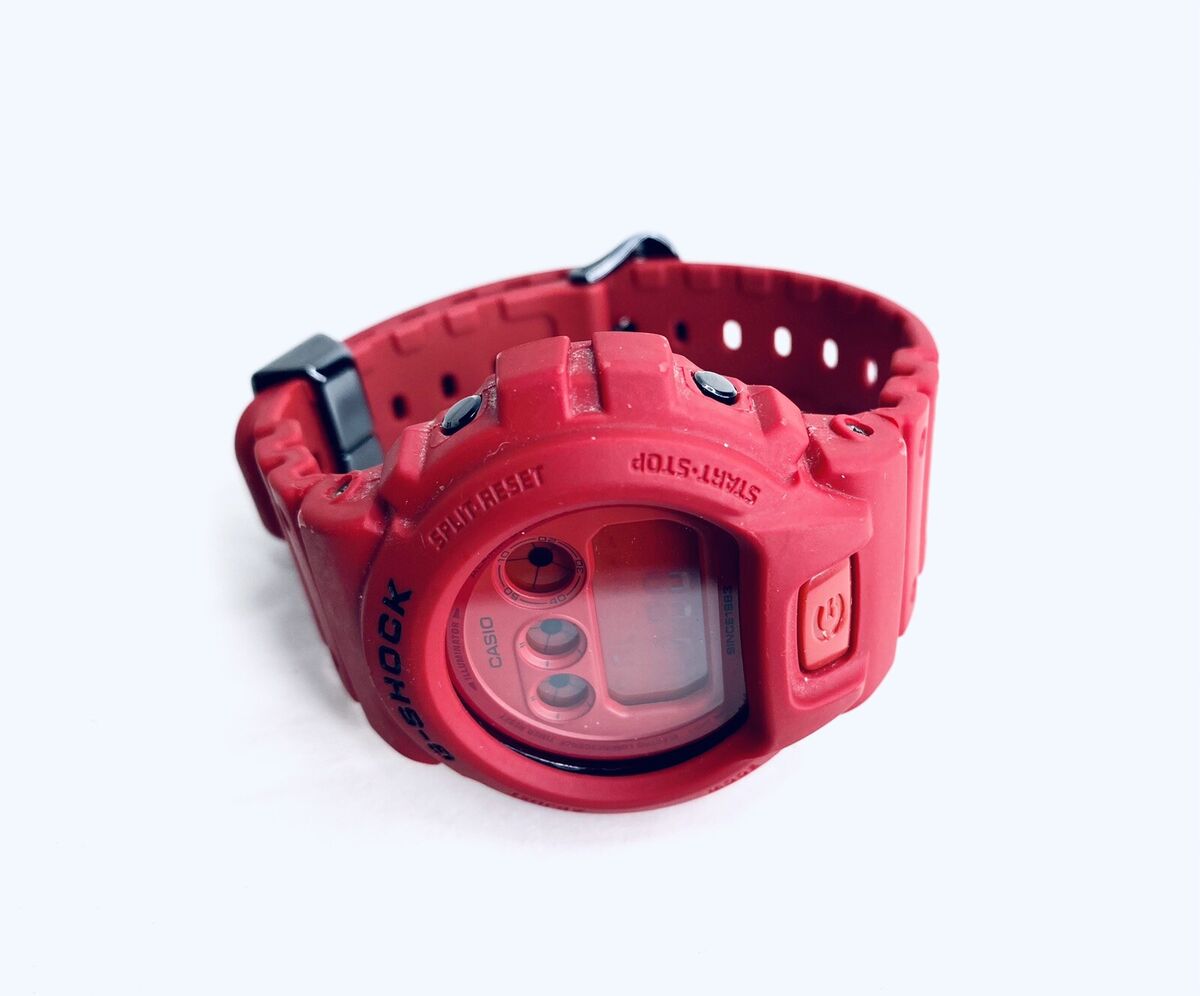 Casio Red G-Shock DW-6935C 35th Anniversary Digital Quartz Casio Red G-Shock DW-6935C 35th Anniversary Digital Quartz