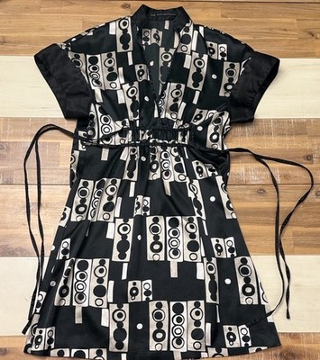 ZARA BASIC Geometric A-Line Dress Black Beige Knee Length Size S Short Sleeve V 