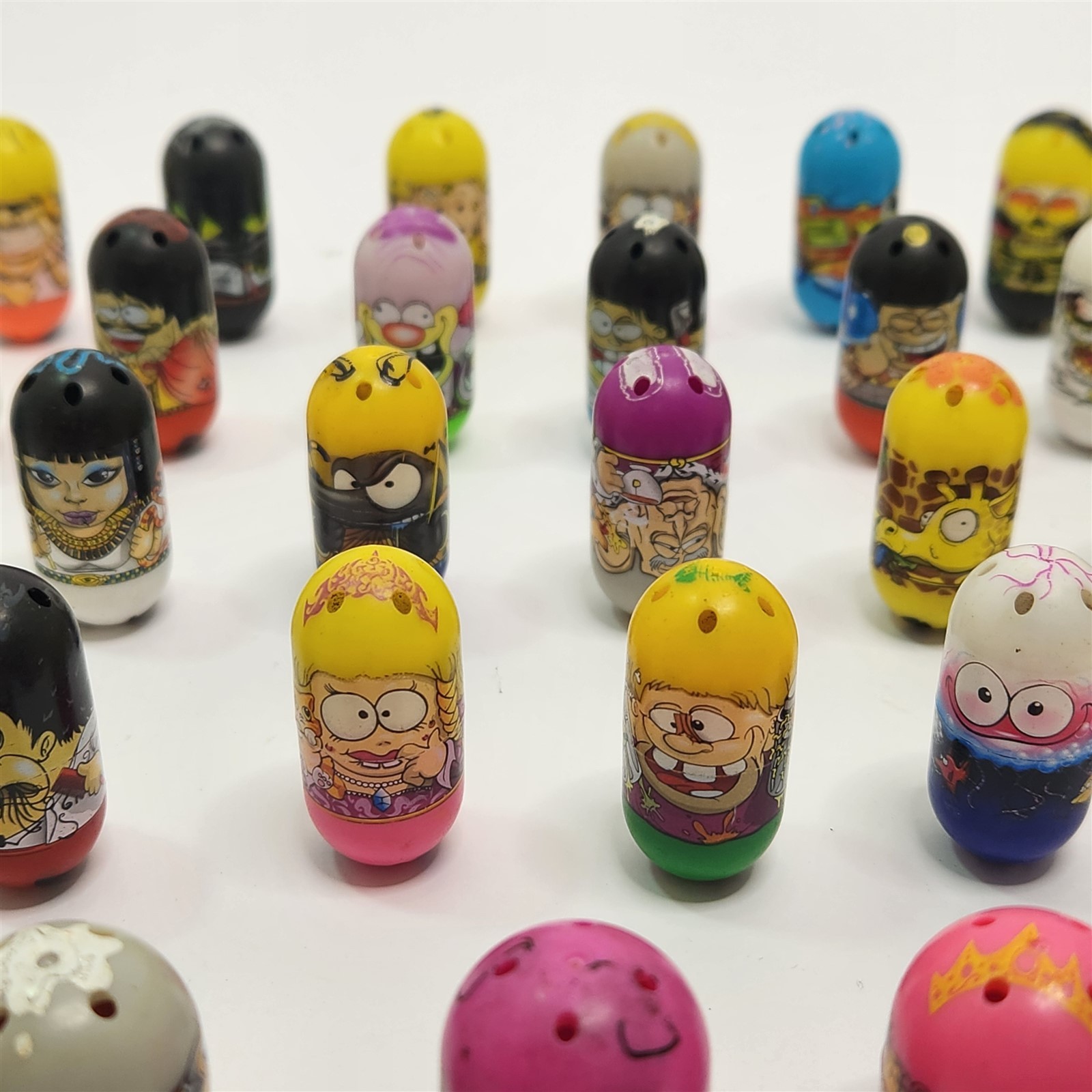 Mighty Beanz Bulk Lot / Bundle 33 In Total Moose Enterprises #COL-2240