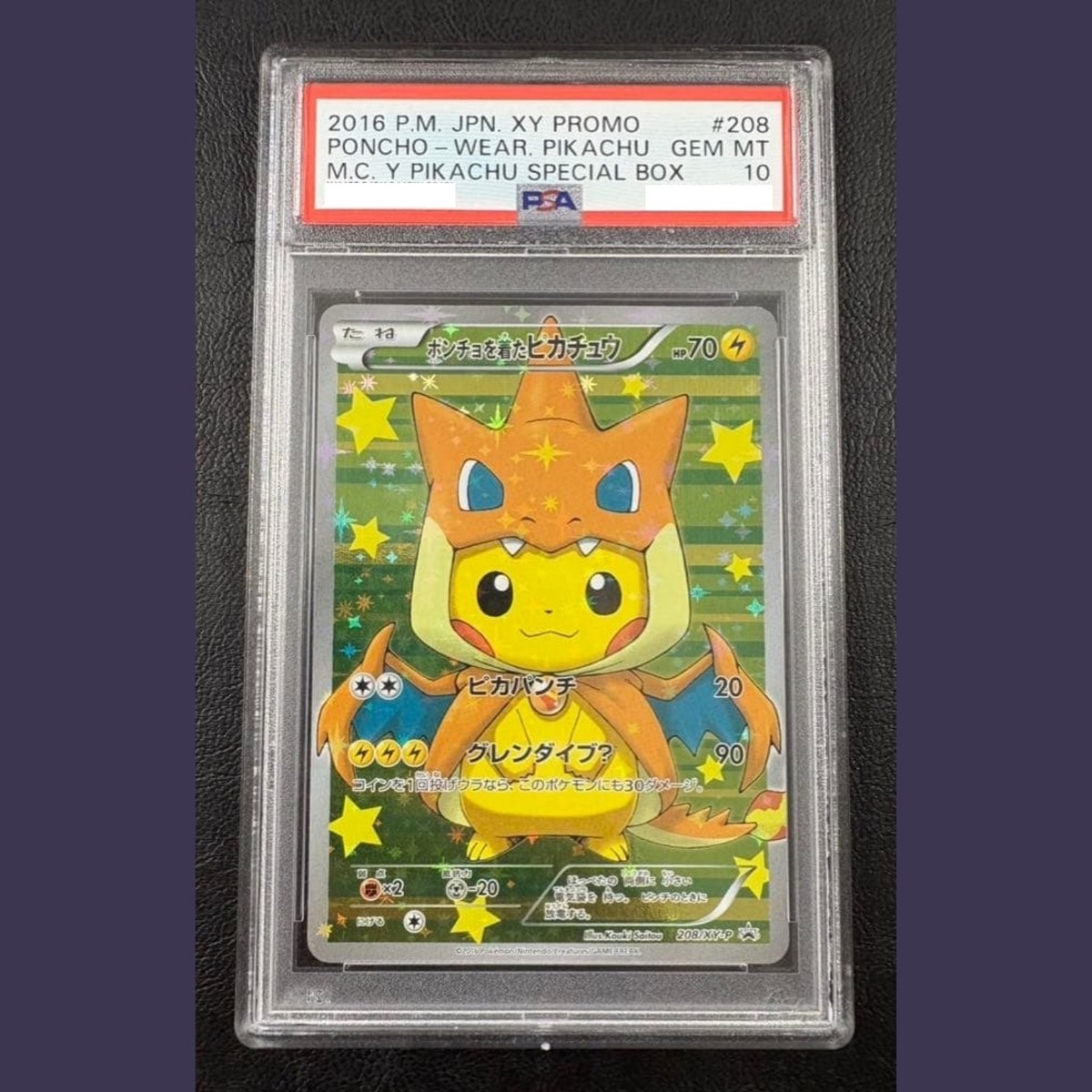 PSA 10 Poncho Wearing Pikachu Charizard Y 208/XY-P 2016 Pokemon