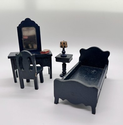 Strombecker Blue 5 Piece Bedroom Dollhouse  Bed,Vanity Bedside Table Chair Lamp
