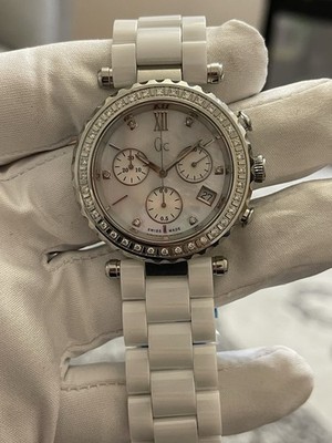 Guess Ladies Diver Chic Watch I01500M1 Chronograph Diamond Mother of Pearl Dial