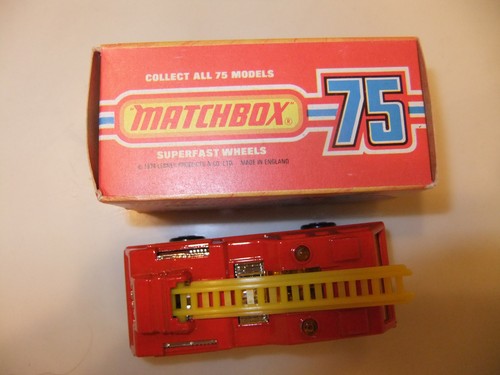 Matchbox Superfast No. 22 Blaze Buster 1975 - Picture 5 of 8
