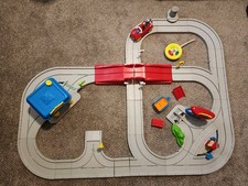 Fisher Price Sesame Street Elmo's Radio Control Roadway Vintage 1996 - Working