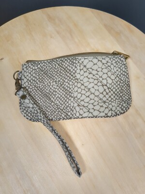 TRAVELON Zip Safe ID RFID Blocking Animal Print Wallet Wristlet