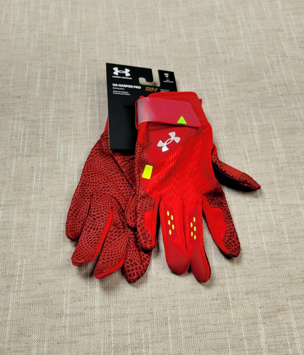 アンダーアーマー メンズ バッティンググローブ Under Armour Men's Harper Pro 21 Batting Gloves - Red Under Armour Harper Pro 21 Batting Gloves Medium Mens Red Strap
