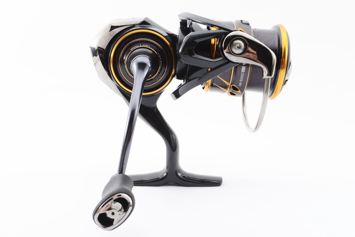 Daiwa 21 Caldia LT 2500S-XH Spinning Reel Near Mint from