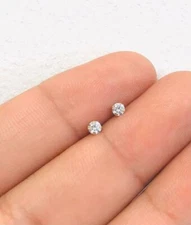 14K Solid Yellow Gold Basket Round CZ Stud Earrings 3mm, Aretes Para Mujer Oro. 