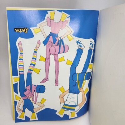 VINTAGE 1985 GREAT SHAPE BARBIE + KEN PAPER DOLL MATTEL BOOK NEVER