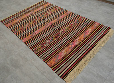 5x7 Rug Vintage Turkish Hand Woven Kilim Rug BOHO Area Rug  actual: 54  x 83 
