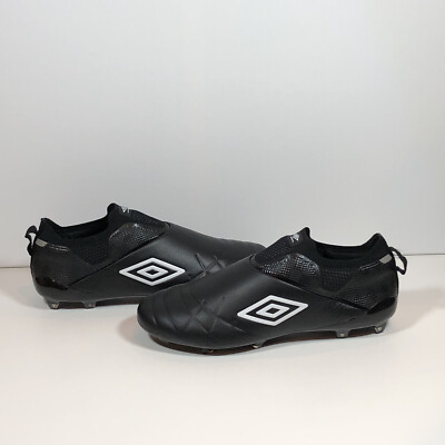 umbro laceless soccer cleats