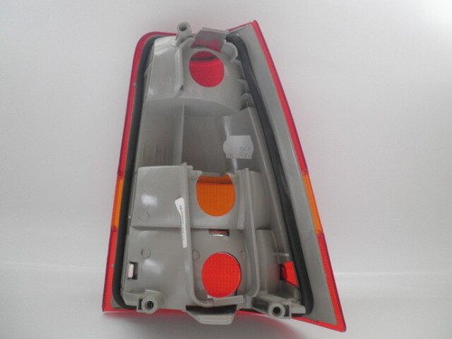 Hella Heckleuchte 9EL136945-001 Lichtgehäuse passend für Opel Kadett E Tail - Picture 3 of 4