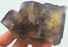 +++ FLUORITE CAVE IN ROCK, HARDIN COUNTY, ILLINOIS +++
