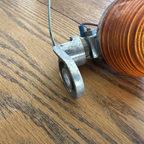 Toko Brand Motorcycle Turn Signal Lights With Mounting Brackets - Picture 7 of 14