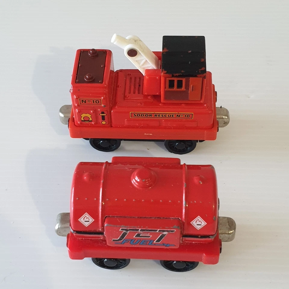 Thomas And Friends Take N Play Jet Fuel Tanker And Hose Car Sodor Diecast - Image 2 of 4