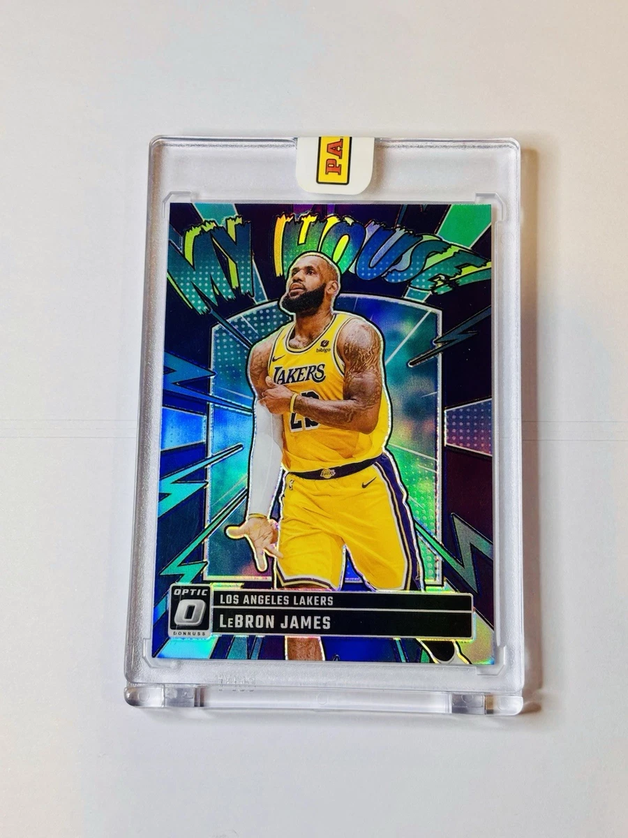 Topps LeBron James Basketball Serial Numbered Sports Trading Cards