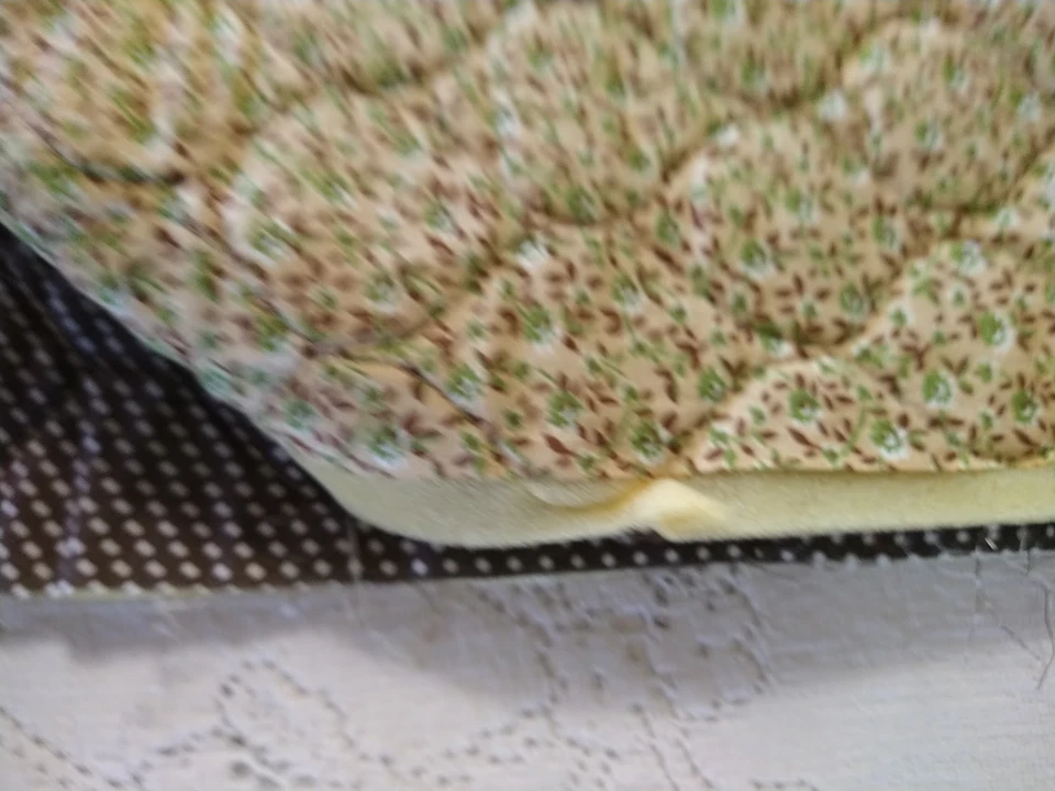 Brown & Tan Floral & Polka Dot Pre-Quilted Double-Sided fabric 13" x 42" - Image 4 of 4