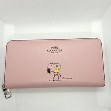COACH F53773 Snoopy Peanuts Light Pink Zip Around Long Wallet