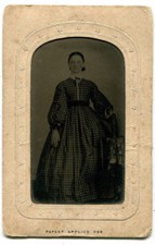 CIVIL WAR ERA TINTED TINTYPE, PERIOD PAPER MAT. WOMAN,CHECKED DRESS. READING, PA