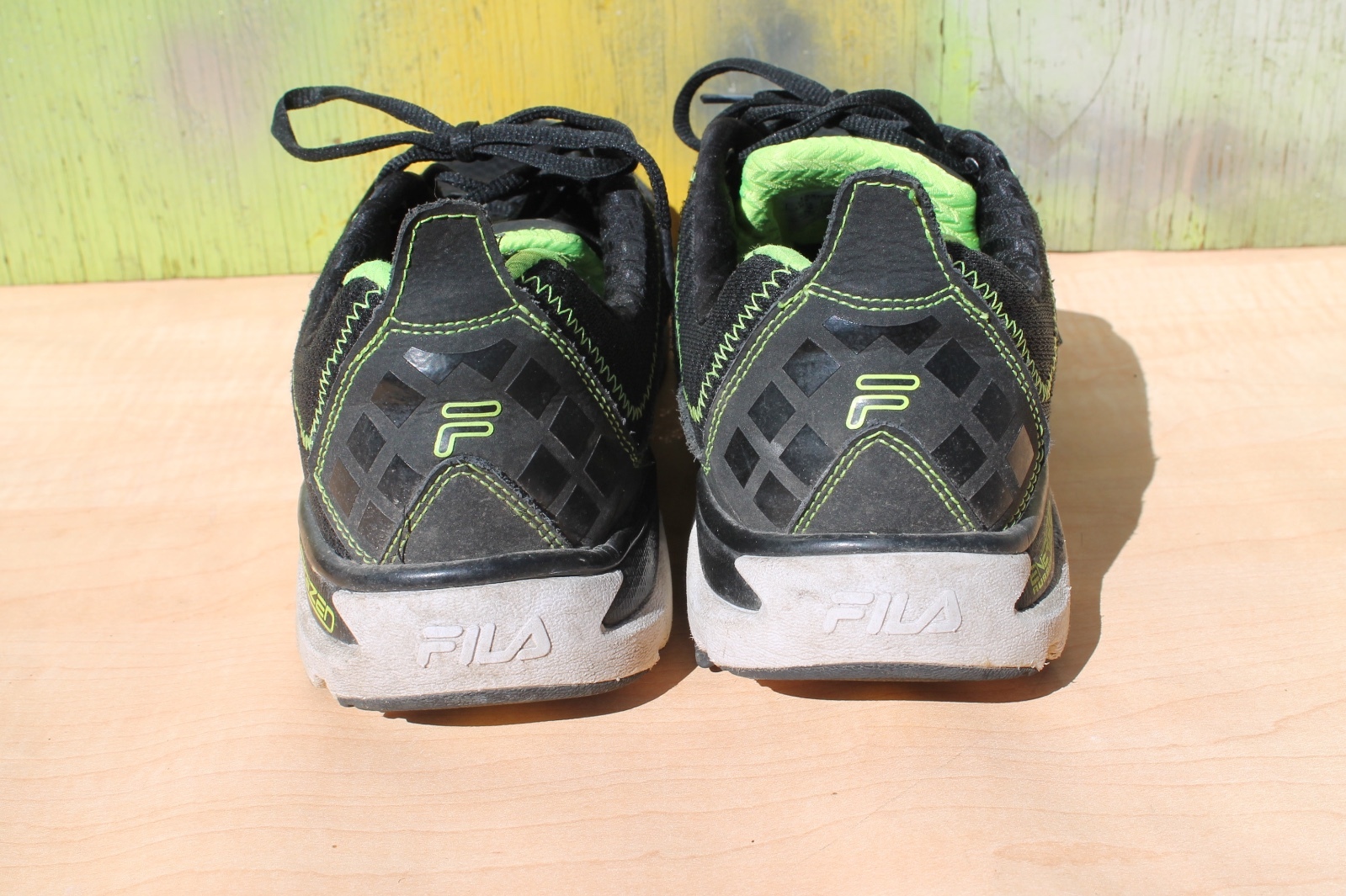 Fila Black Energized Rubber Athletic Shoes Men's 10.5" Free Ship