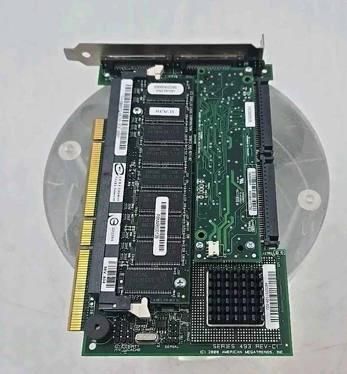 American Megatrends PCI SCSI RAID Adapter Card Series 493 Rev-C1 - Image 2 of 4