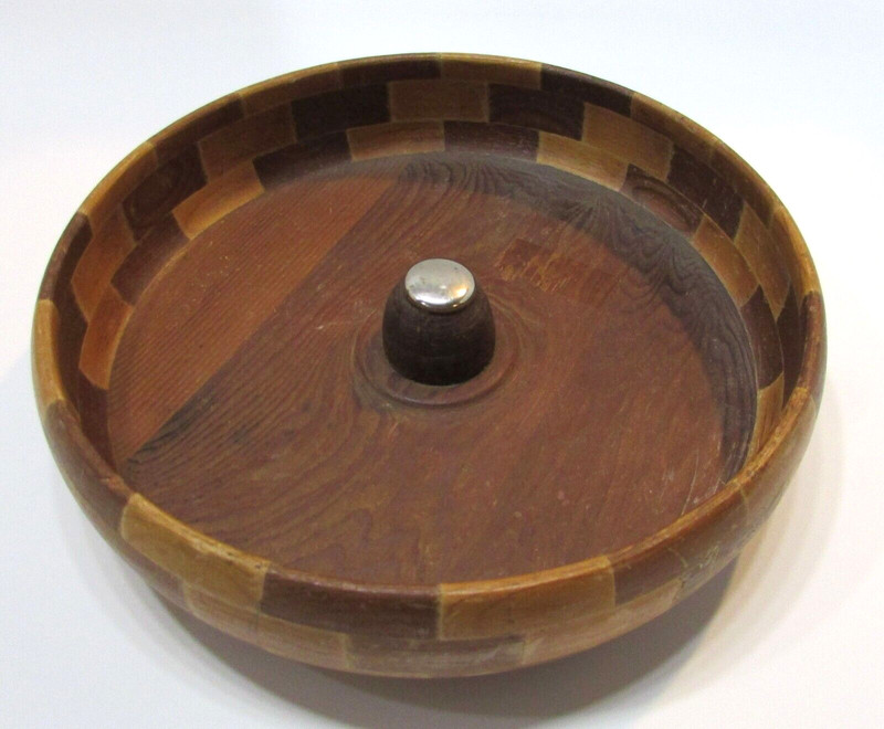 Vintage 1940's California Redwood Nut Cracker Bowl Standard Specialty Company