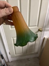 1 x Lily Pad Tulip Trumpet Glass Replacement  Shades Green Amber 6x4x1.5