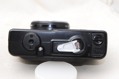 (7225) Konica C35 EF3D Point & Shoot Film Camera 35mm F2.8 Lens, EXC+!! *READ* - Picture 6 of 10